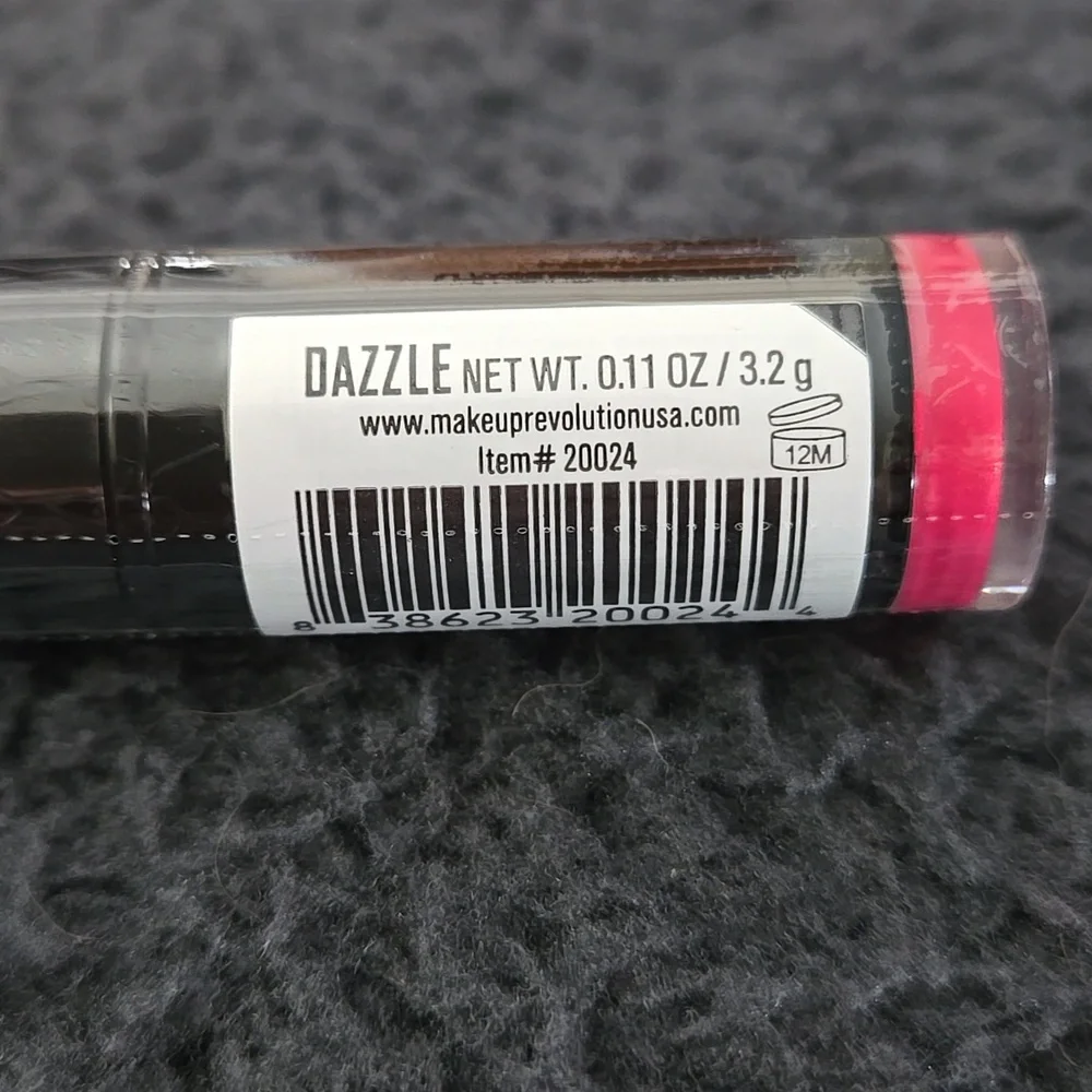 Makeup Revolution Lipstick Dazzle